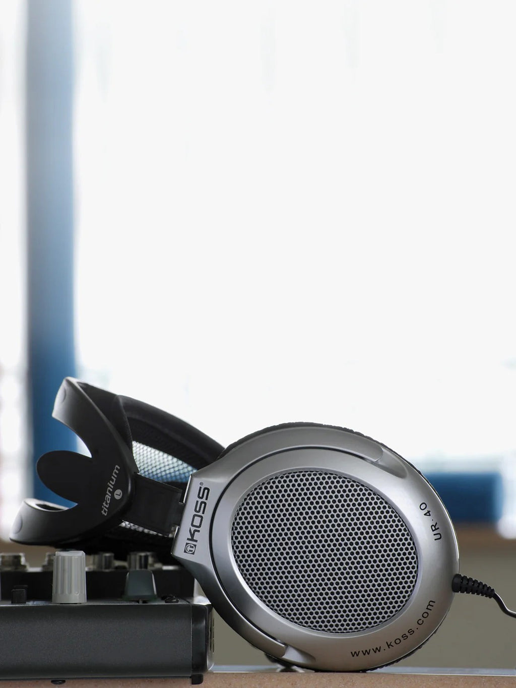 Koss Headphones UR40 Over-Ear