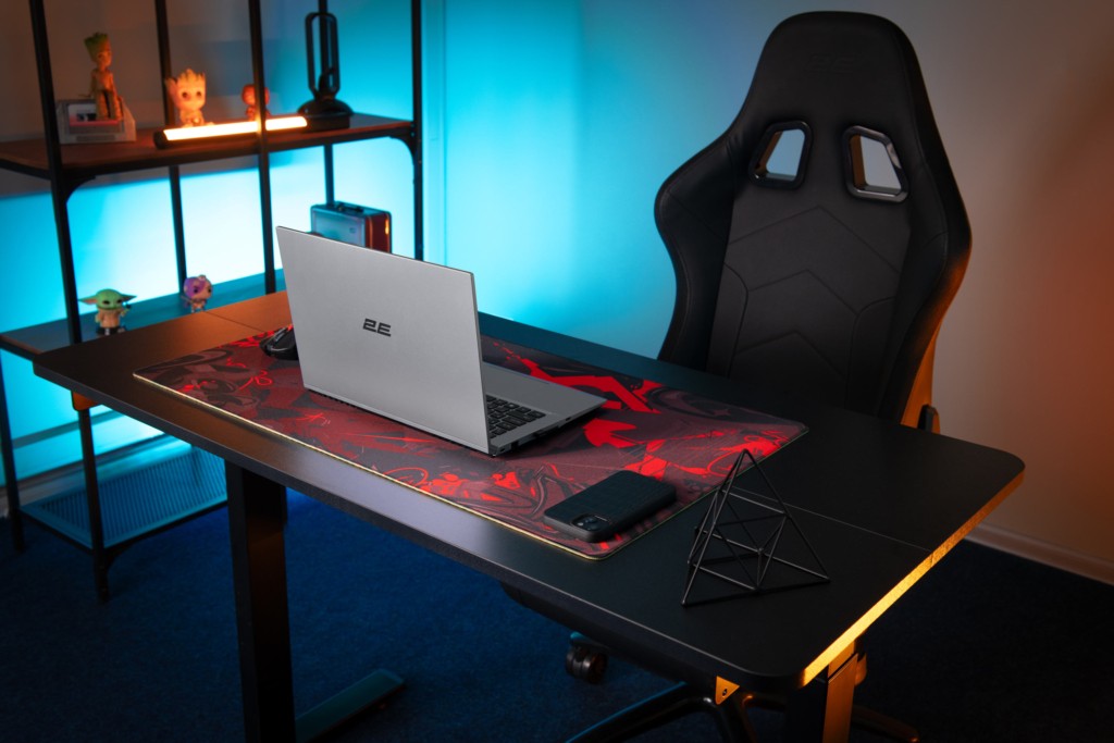 2E Computer table CE120B-MOTORIZED, height adjustment, electric motor 220V, 73/118х120x60cm, black