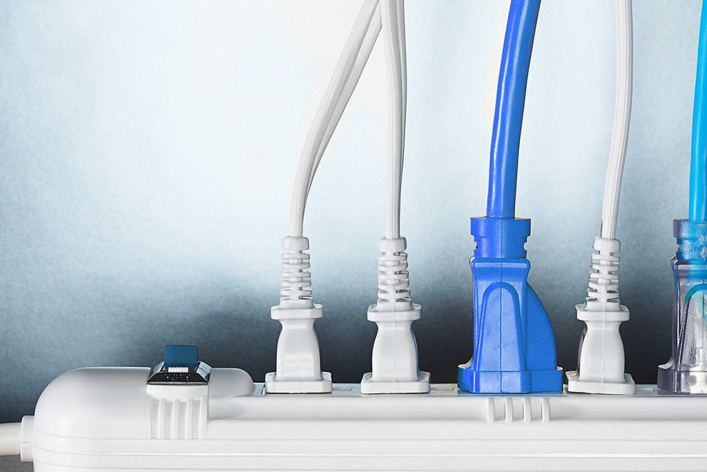 2Е Power strip with surge protector 5xType F, 3x1.5mm2, 16A, 3xUSB-A, 2m, white