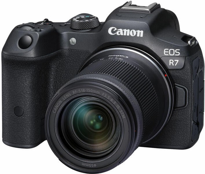 Canon EOS R7 18-150 camera