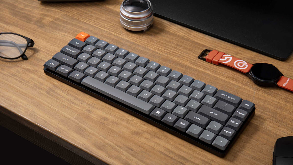 Mechanical keyboard Keychron K7 Max 84 keys, Gateron Brown, WL/BT/USB-A, RGB, black