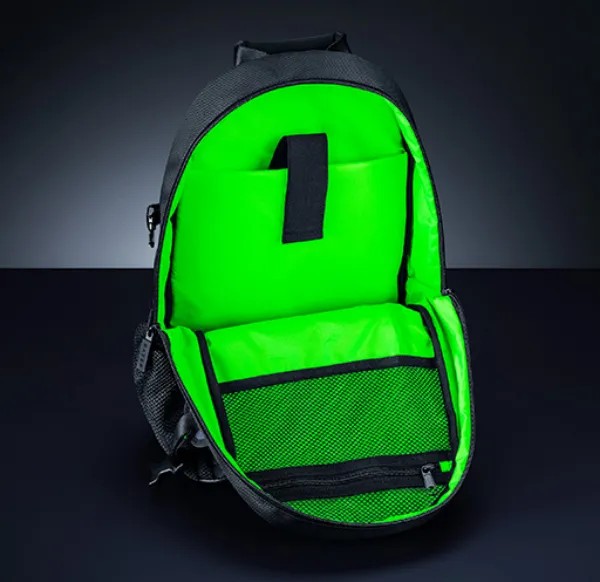 Razer Rogue Backpack 15.6" V3 Chromatic Edition, black