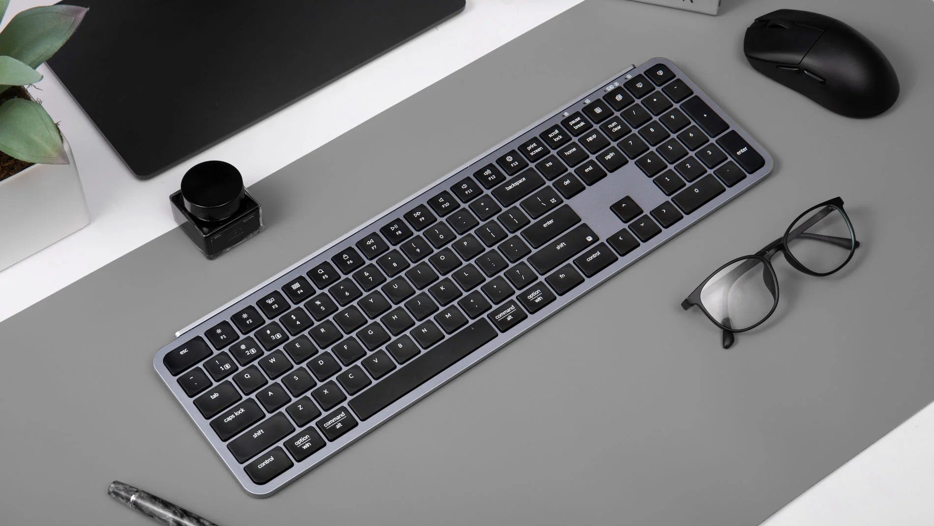 Keyboard Keychron B1 Pro, USB/WL/BT, ivory white